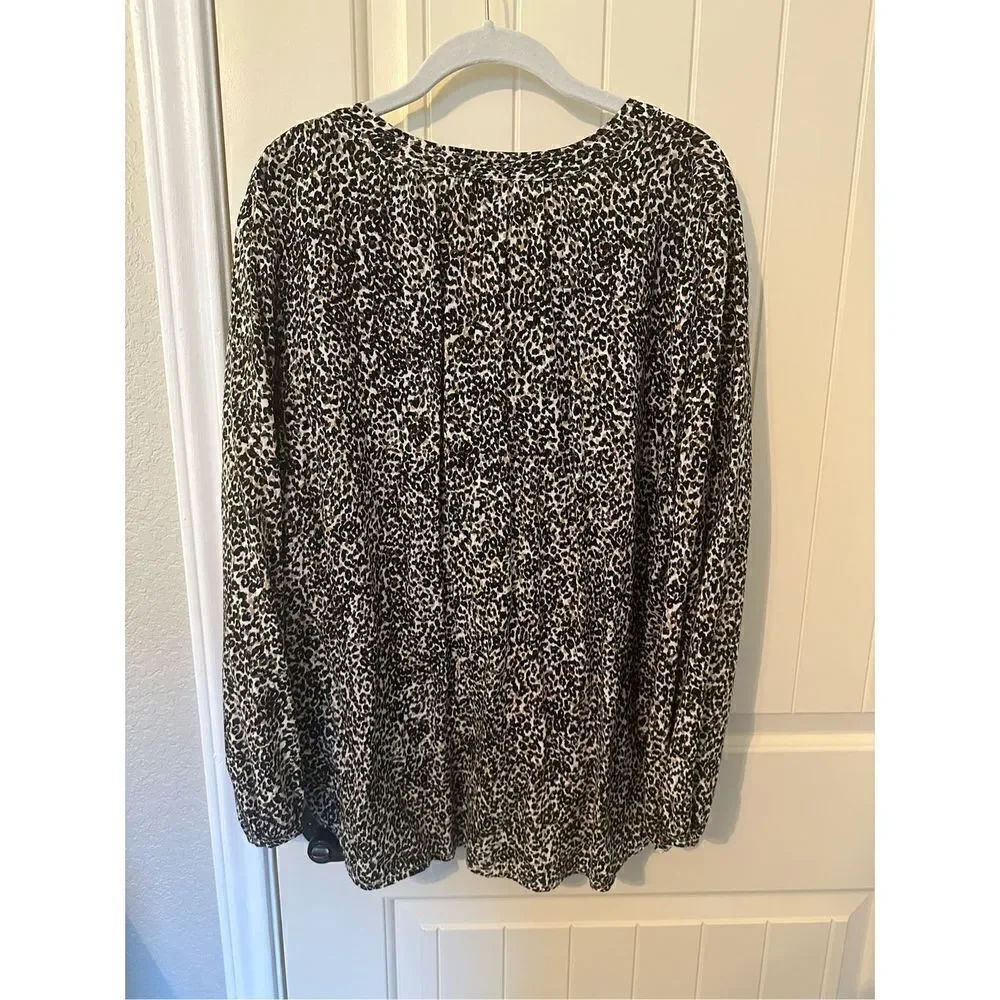 NWOT Old Navy Leopard Animal Print Button Long Sleeve Blouse - Size XL - 613827 - Picture 10 of 10